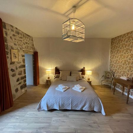 Aux Portes Du Mont Anis Le Puy-en-Velay Extérieur photo