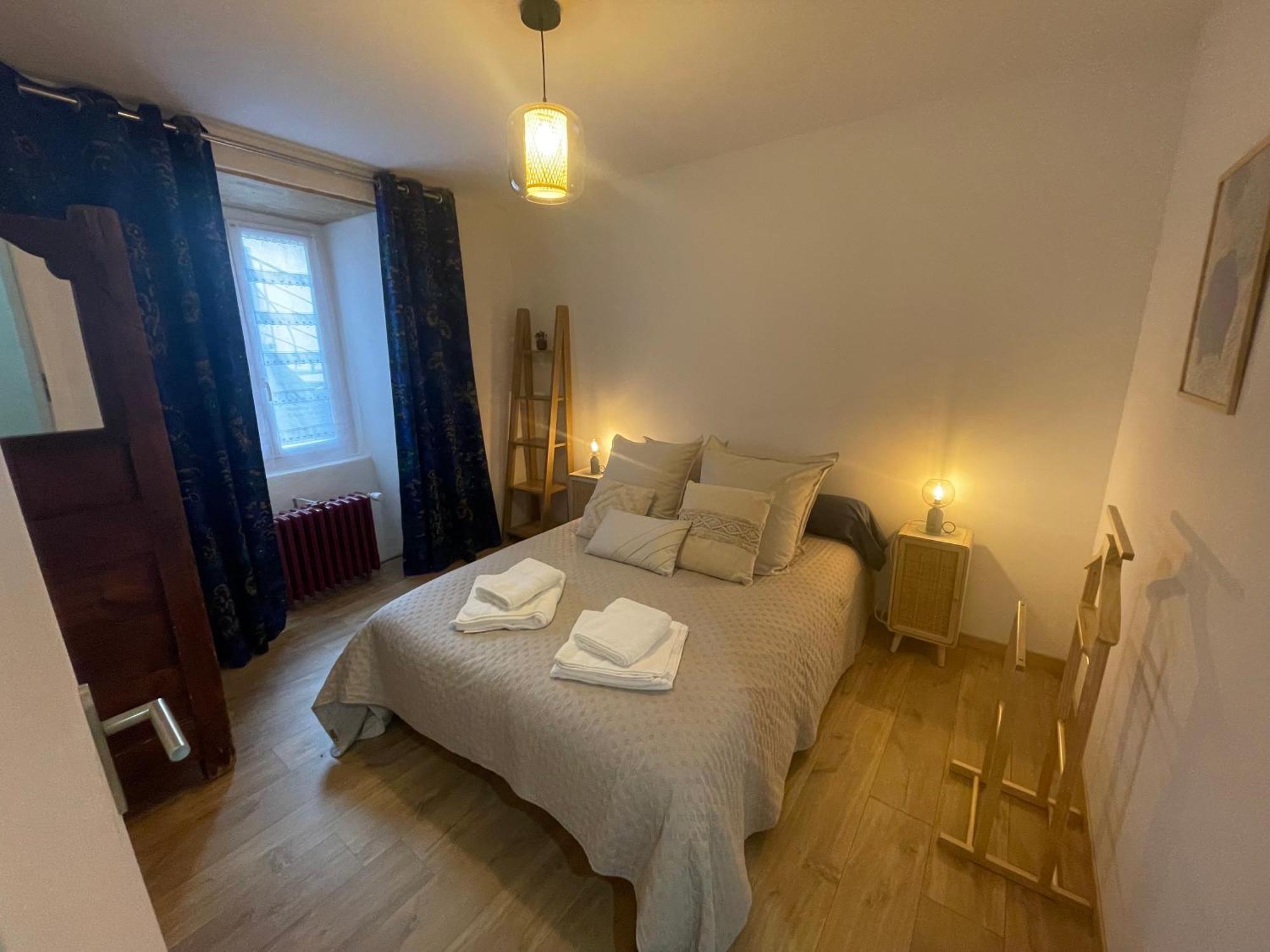 Aux Portes Du Mont Anis Le Puy-en-Velay Extérieur photo