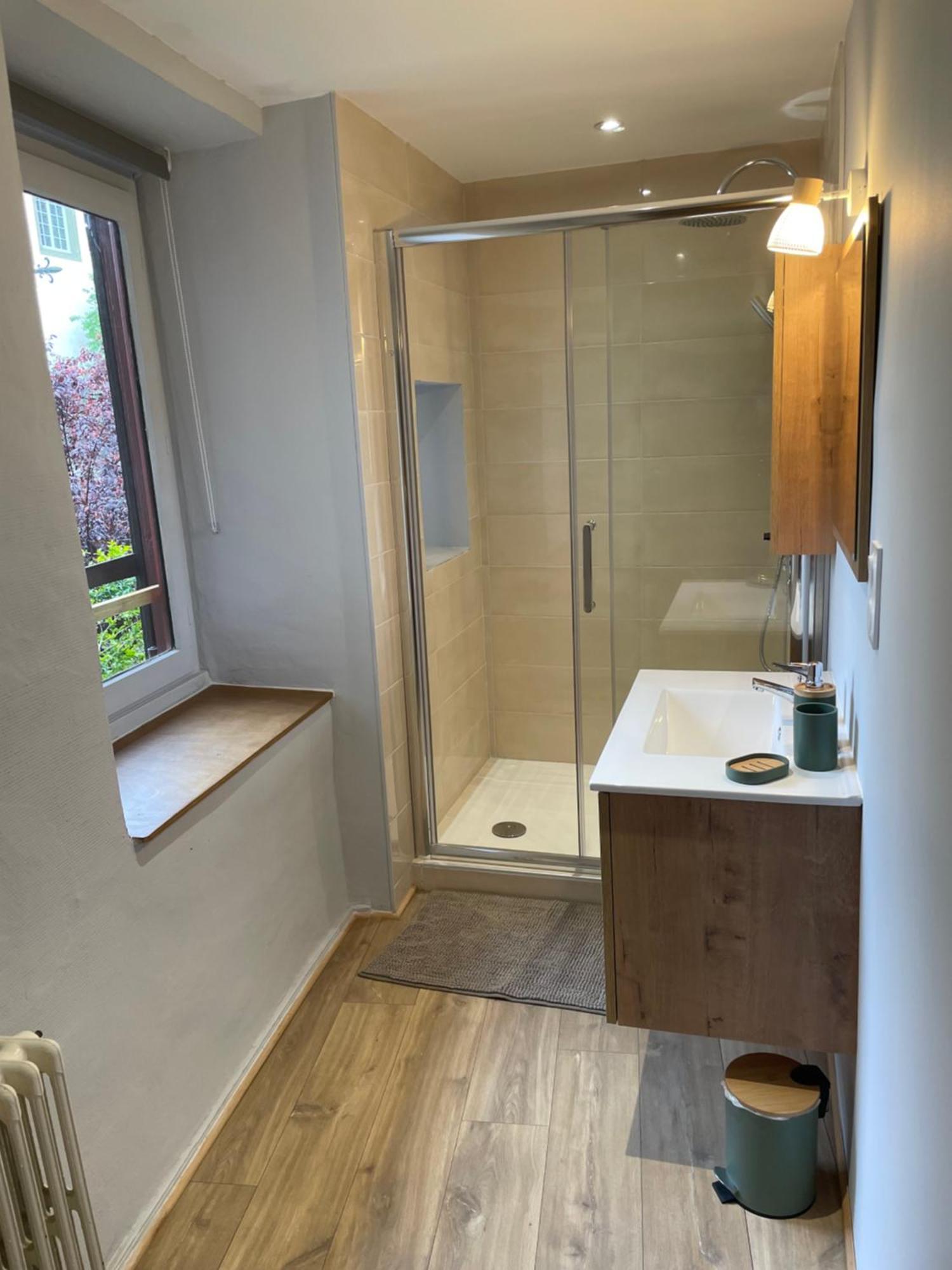 Aux Portes Du Mont Anis Le Puy-en-Velay Chambre photo