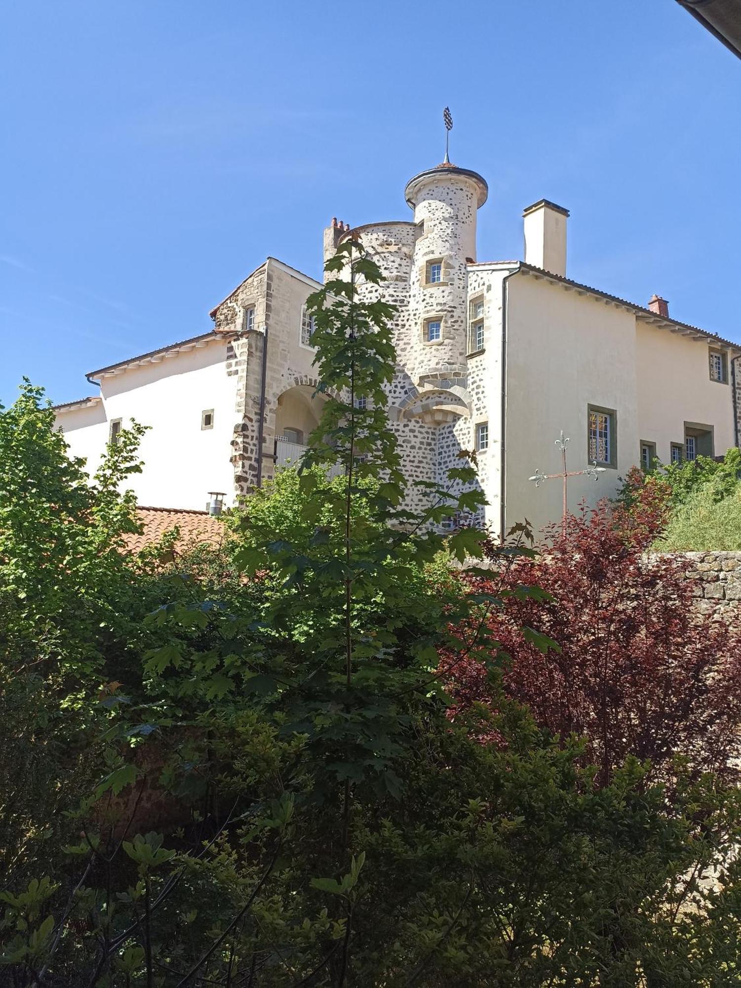 Aux Portes Du Mont Anis Le Puy-en-Velay Chambre photo