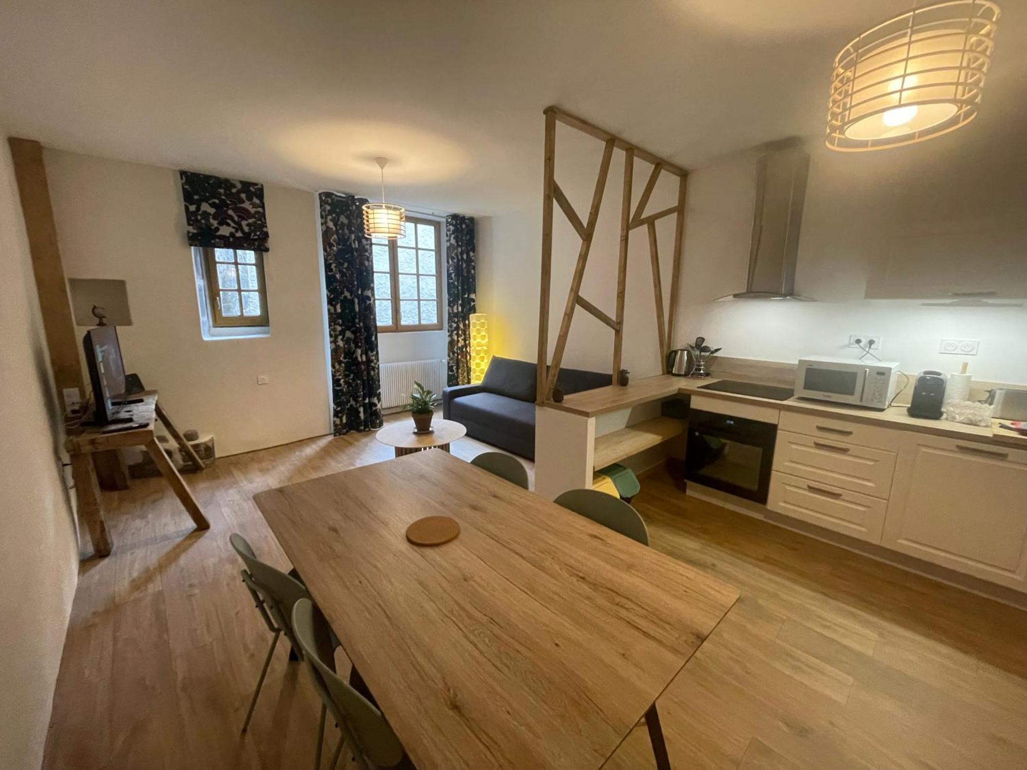 Aux Portes Du Mont Anis Le Puy-en-Velay Chambre photo